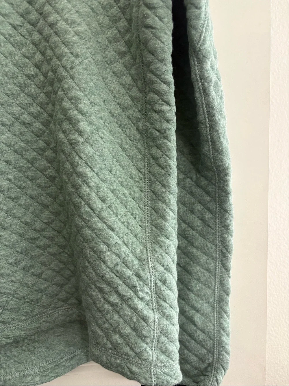 J. Crew Men's Quilted Zip Pullover in Sage Green with Yellow Trim BRAND NEW